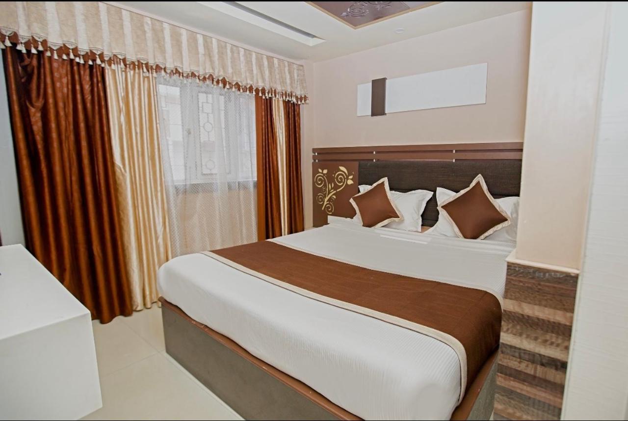 Hotel Maneck Ooty Luaran gambar