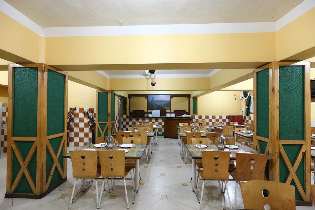 Hotel Maneck Ooty Luaran gambar